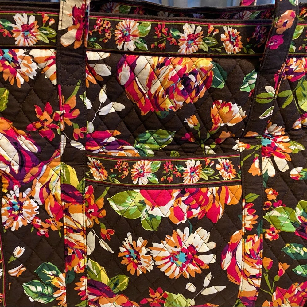Large travel bag